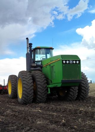 JD-tractor.jpg